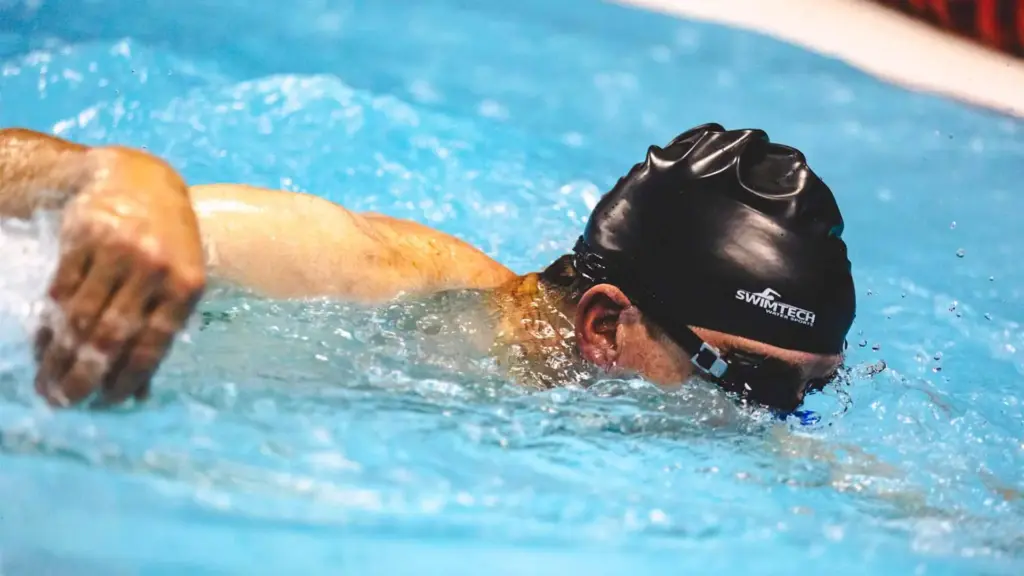 What is Adult Lane Swim?